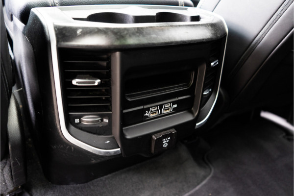 Dodge Ram 1500 5.7 V8 4x4 Crew Cab Laramie 402PK | Excl. BTW | Pano | Prins LPG G3