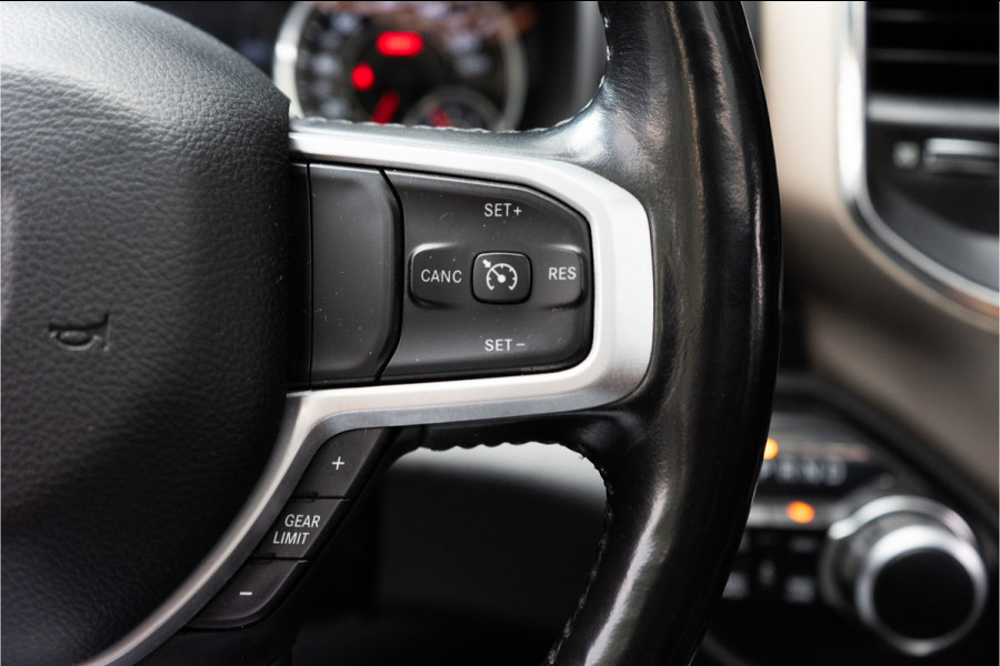 Dodge Ram 1500 5.7 V8 4x4 Crew Cab Laramie 402PK | Excl. BTW | Pano | Prins LPG G3