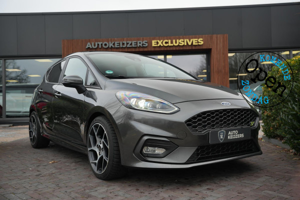 Ford Fiesta 1.5 EcoBoost ST-3 Panoramadak Cruise Recaro LED Keyless
