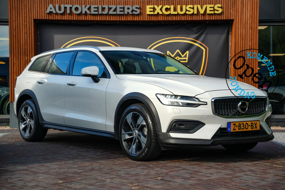 Volvo V60 Cross Country 2.0 B5 AWD Pro Adaptieve Cruise Keyless Memory 18''LM