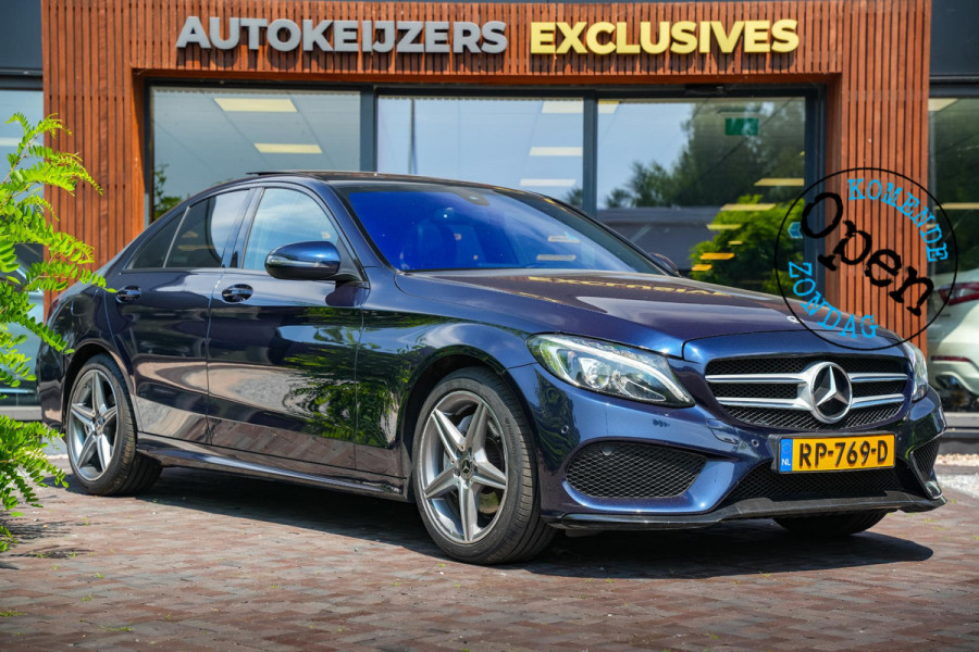 Mercedes-Benz C-Klasse 180 Business Solution AMG Panoramadak 3D Burmester Ambient Camera Stoelverwarming Leer Cruise Control