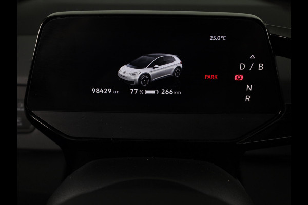 Volkswagen ID.3 First 58 kWh 204 pk | SOH 91,72% | Navigatie | Parkeersensoren | Apple Carplay/Android Auto | Stoel/stuur verwarming | Adaptieve cruise control |