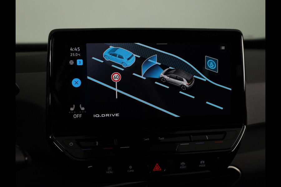 Volkswagen ID.3 First 58 kWh 204 pk | SOH 91,72% | Navigatie | Parkeersensoren | Apple Carplay/Android Auto | Stoel/stuur verwarming | Adaptieve cruise control |