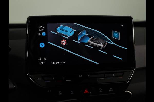 Volkswagen ID.3 First 58 kWh 204 pk | SOH 91,72% | Navigatie | Parkeersensoren | Apple Carplay/Android Auto | Stoel/stuur verwarming | Adaptieve cruise control |