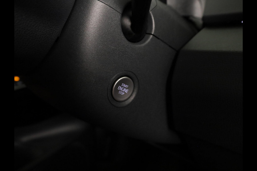 Volkswagen ID.3 First 58 kWh 204 pk | SOH 91,72% | Navigatie | Parkeersensoren | Apple Carplay/Android Auto | Stoel/stuur verwarming | Adaptieve cruise control |