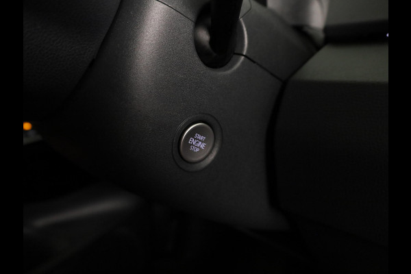 Volkswagen ID.3 First 58 kWh 204 pk | SOH 91,72% | Navigatie | Parkeersensoren | Apple Carplay/Android Auto | Stoel/stuur verwarming | Adaptieve cruise control |