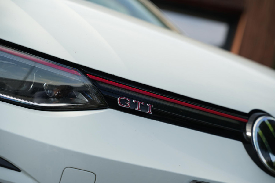 Volkswagen Golf 2.0 TSI GTI Panoramadak IQ Light Stuurverw.