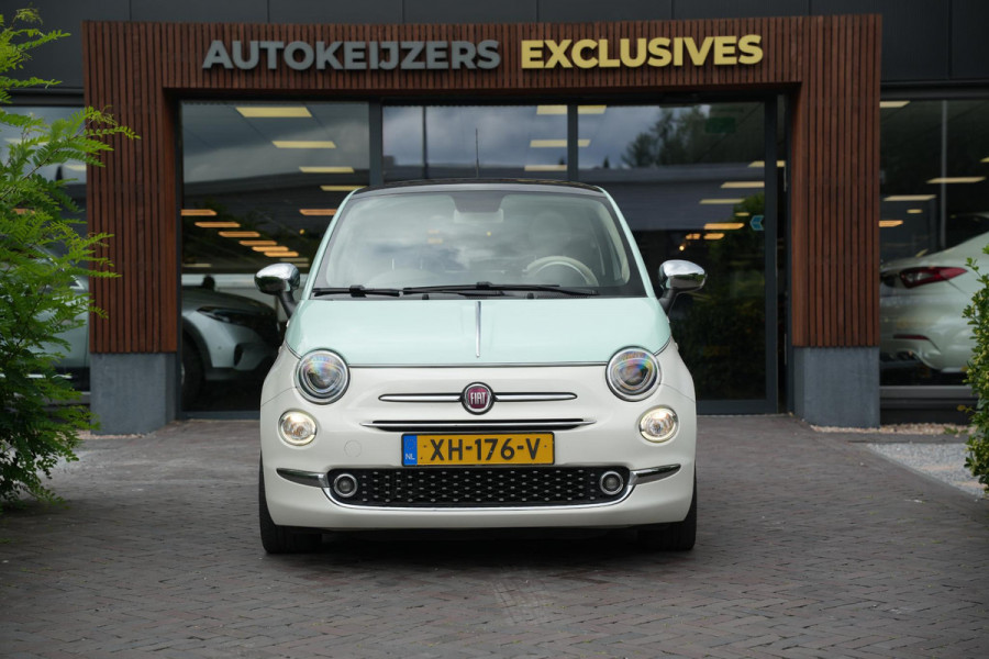 Fiat 500 0.9 TwinAir Turbo Collezione Panoramadak Airco Cruise Uconnect 16”LM Two Tone