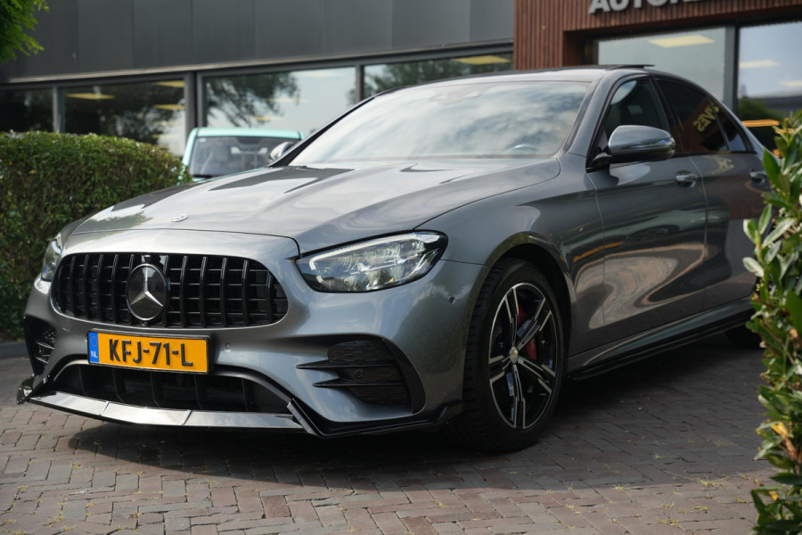 Mercedes-Benz E-Klasse 300 e AMG Line AMG Panoramadak Adapt. Cruise Facelift 18”LM E63 Look