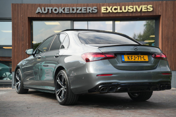 Mercedes-Benz E-Klasse 300 e AMG Line AMG Panoramadak Adapt. Cruise Facelift 18”LM E63 Look