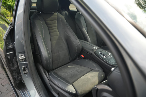 Mercedes-Benz E-Klasse 300 e AMG Line AMG Panoramadak Adapt. Cruise Facelift 18”LM E63 Look