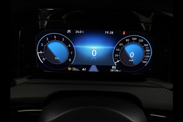 Volkswagen Golf 1.5 TSI R-Line 130 pk | Navigatie via App | Parkeersensoren | Autom. airco | Apple Carplay/Android Auto | R-Line |
