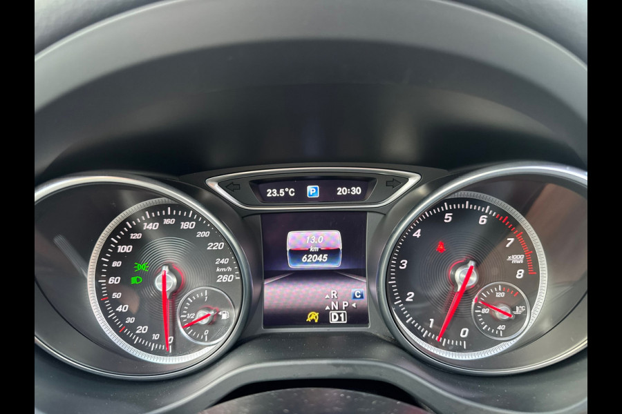Mercedes-Benz CLA-Klasse Shooting Brake 180 Edition PANO