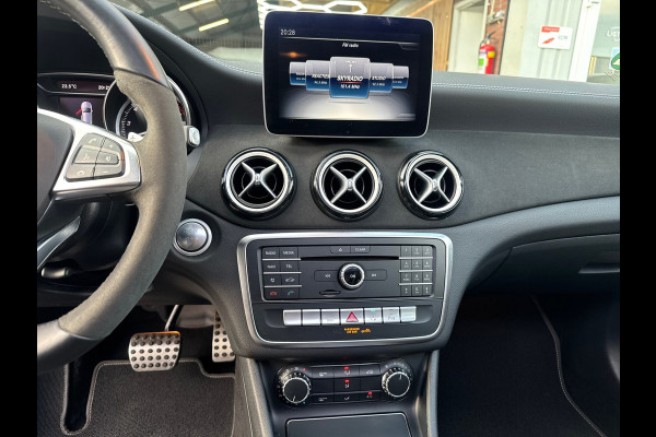 Mercedes-Benz CLA-Klasse Shooting Brake 180 Edition PANO