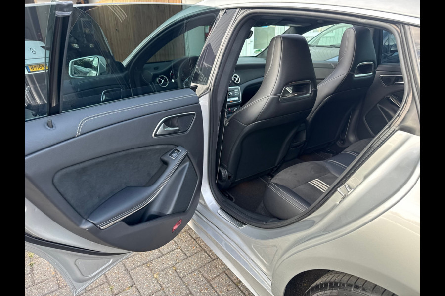 Mercedes-Benz CLA-Klasse Shooting Brake 180 Edition PANO