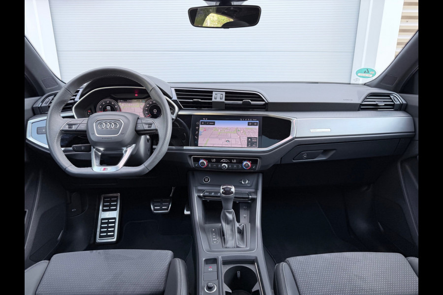 Audi Q3 Sportback 35 TFSI S Edition Competition Pano/Keyless