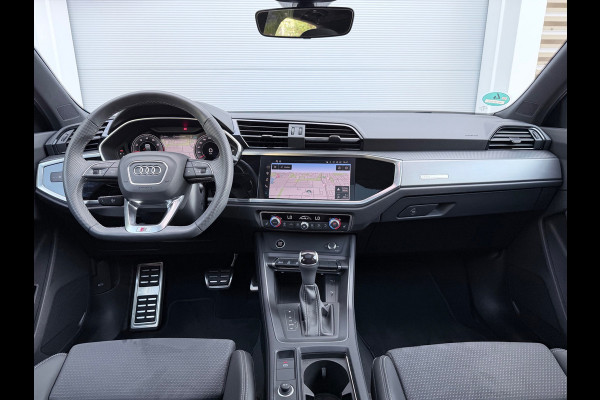 Audi Q3 Sportback 35 TFSI S Edition Competition Pano/Keyless