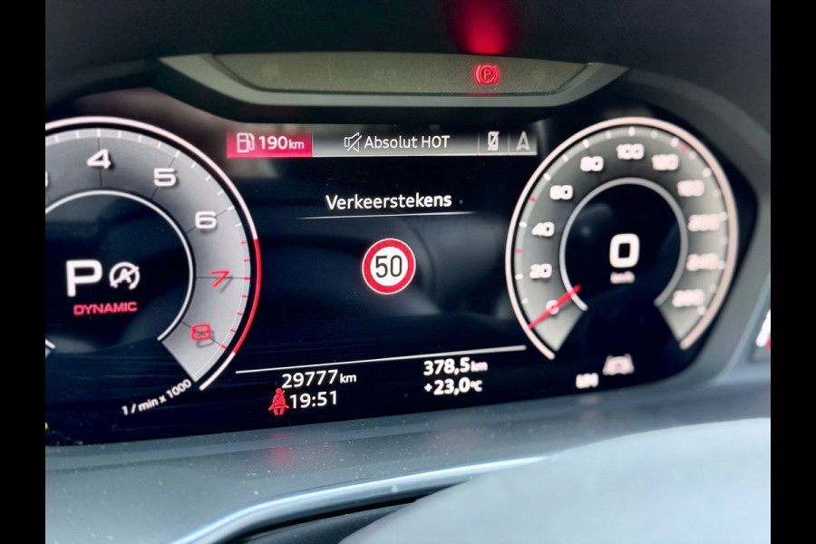 Audi Q3 Sportback 35 TFSI S Edition Competition Pano/Keyless