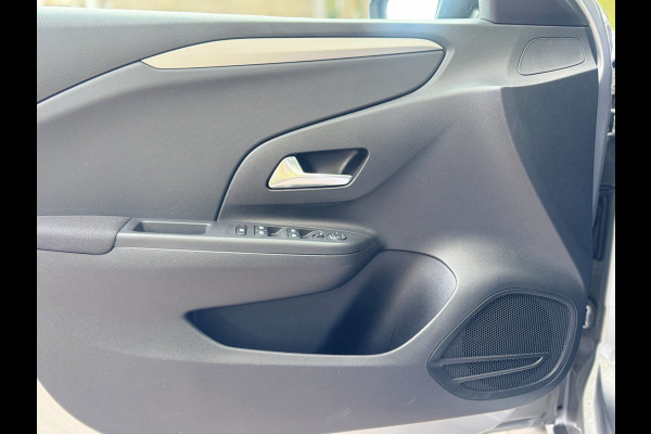 Opel Corsa 1.2 Edition Dual Color! 1e Eig Dealer ond Carplay Cruise Line Assist