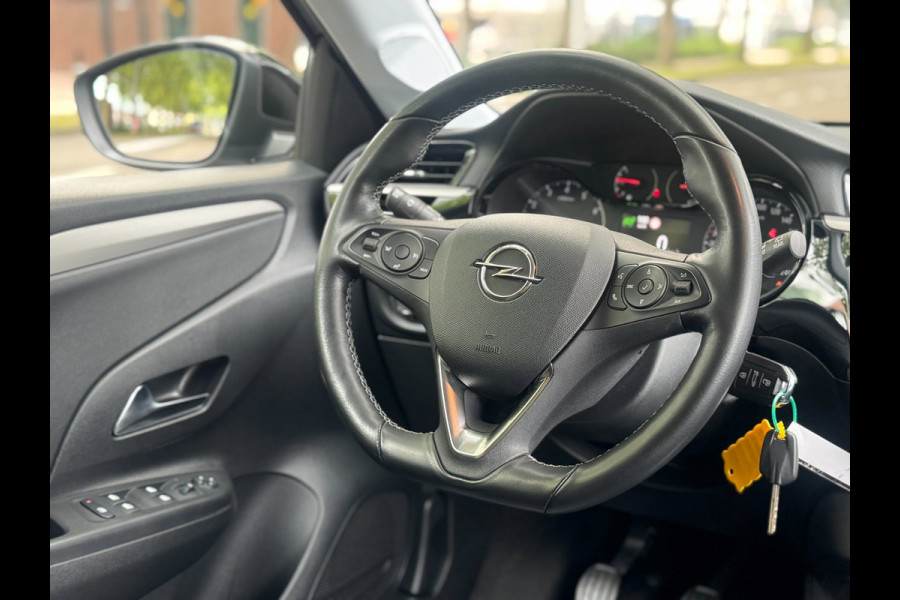 Opel Corsa 1.2 Edition Dual Color! 1e Eig Dealer ond Carplay Cruise Line Assist