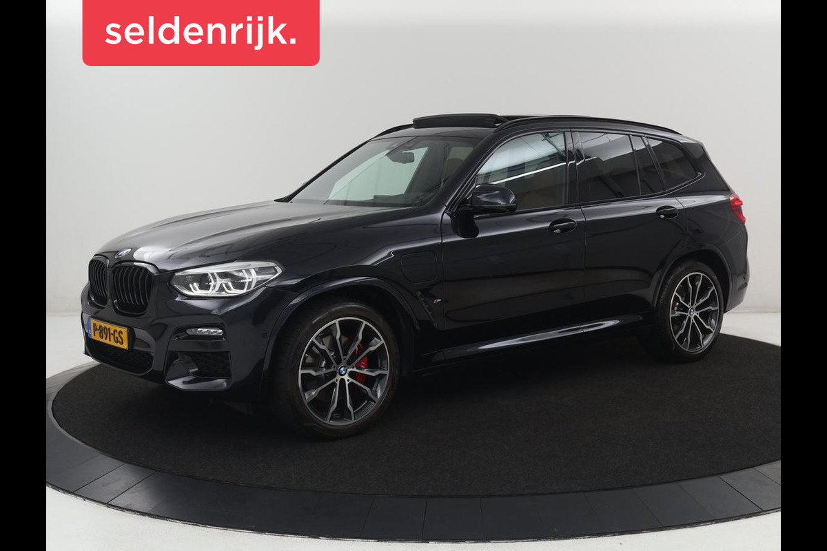BMW X3 xDrive30e M Sport | SOH 87,9% | Panoramadak | Trekhaak | Stoelverwarming voor & achter | Head-up | 360 Camera | Navigatie | DAB+ | Bluethooth | Carplay | Sfeerverlichting | Climate control | Cruise control