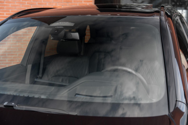 BMW X5 xDrive45e M-Sport 4-Wielsturing Carbon CoPilot VOL