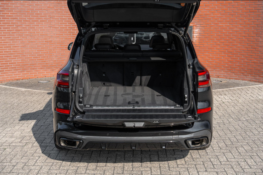 BMW X5 xDrive45e M-Sport 4-Wielsturing Carbon CoPilot VOL
