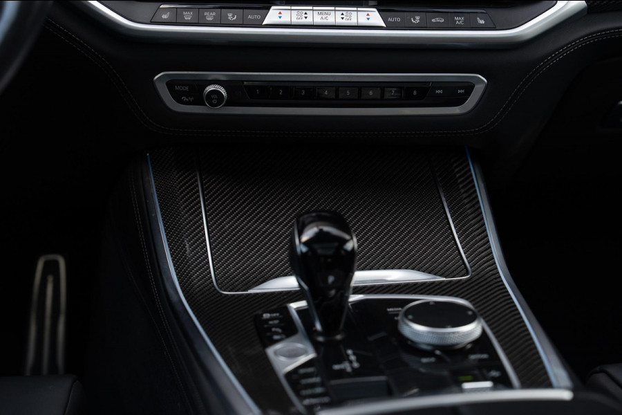 BMW X5 xDrive45e M-Sport 4-Wielsturing Carbon CoPilot VOL