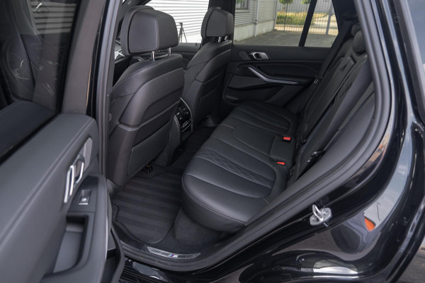 BMW X5 xDrive45e M-Sport 4-Wielsturing Carbon CoPilot VOL