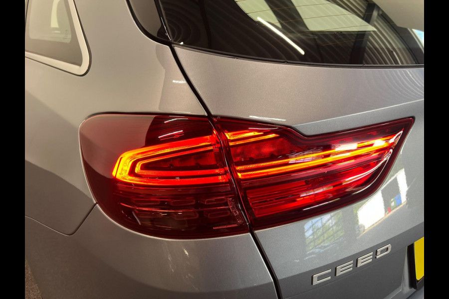 Kia Ceed Sportswagon 1.0 T-GDi Pulse Navigatie Apple Carplay Android Auto Parkeerhulp achter Cruise Control Half leder Climate Control Lichtmetalen velgen