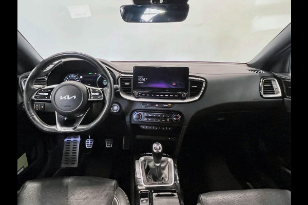 Kia Ceed 1.0 T-GDi GT-Line Panoramadak Navigatie Apple Carplay Android Auto Camera Parkeerhulp achter Adaptive Cruise Control Stoel- en stuurverwarming Stoelventilatie Dodehoekassistent Climate Control Lichtmetalen velgen