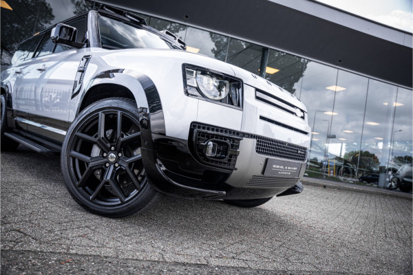 Land Rover Defender 130 3.0 P400 130 X-Dynamic SE 8-p ** Panodak ** Trekhaak ** Meridian ** Treeplanken ** URBAN ** Memory ** 23 inch ** Ventilatie