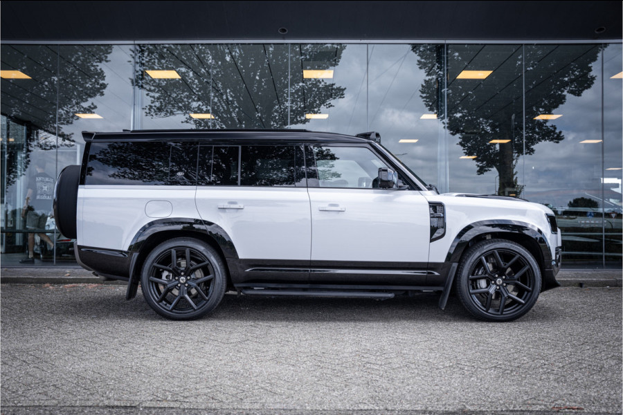 Land Rover Defender 130 3.0 P400 130 X-Dynamic SE 8-p ** Panodak ** Trekhaak ** Meridian ** Treeplanken ** URBAN ** Memory ** 23 inch ** Ventilatie