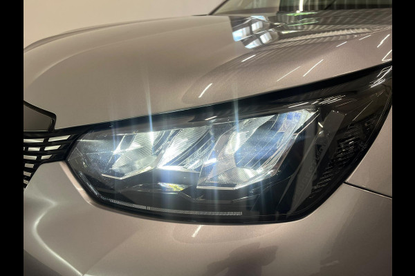 Peugeot 2008 1.2 PureTech Allure Automaat Navigatie Apple Carplay Android Auto Camera Parkeerhulp Cruise Control Full Led Climate Control Lichtmetalen velgen