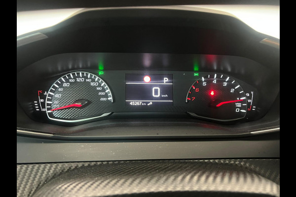 Peugeot 2008 1.2 PureTech Allure Automaat Navigatie Apple Carplay Android Auto Camera Parkeerhulp Cruise Control Full Led Climate Control Lichtmetalen velgen