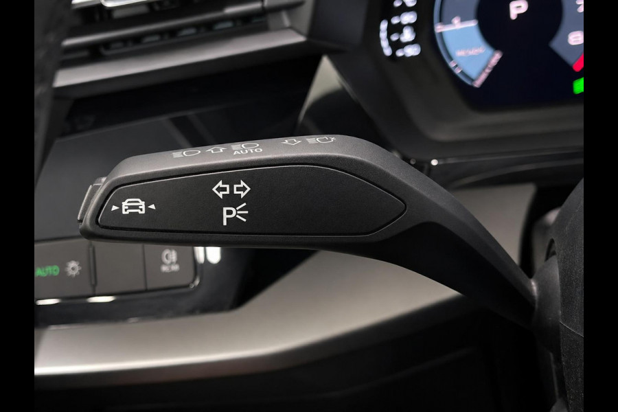 Audi A3 Sportback 30 TFSI Pro Line Airco ECC Carplay Navi PDC Achter Full LED Audi Sound Stoelverwarming Cruise Control