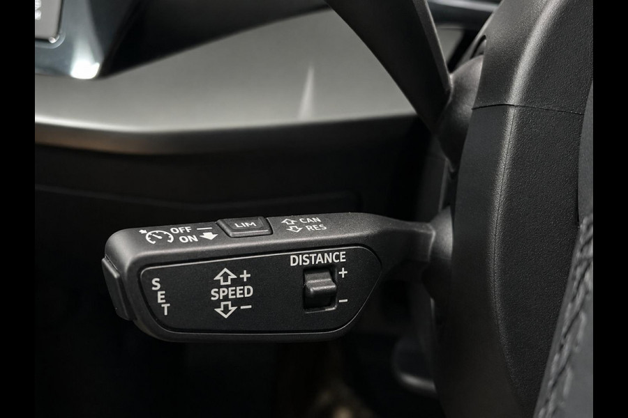 Audi A3 Sportback 30 TFSI Pro Line Airco ECC Carplay Navi PDC Achter Full LED Audi Sound Stoelverwarming Cruise Control
