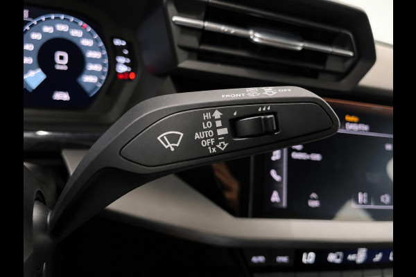 Audi A3 Sportback 30 TFSI Pro Line Airco ECC Carplay Navi PDC Achter Full LED Audi Sound Stoelverwarming Cruise Control