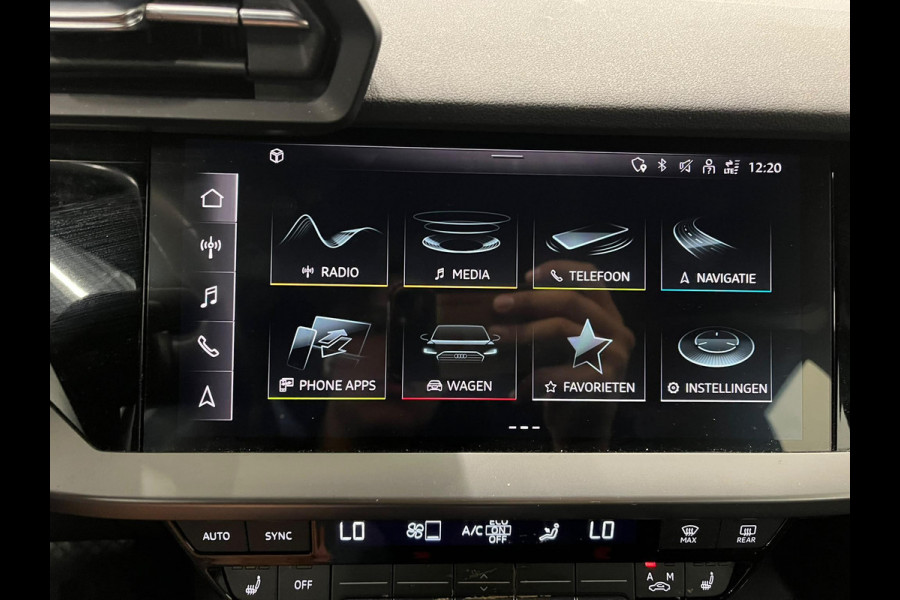 Audi A3 Sportback 30 TFSI Pro Line Airco ECC Carplay Navi PDC Achter Full LED Audi Sound Stoelverwarming Cruise Control