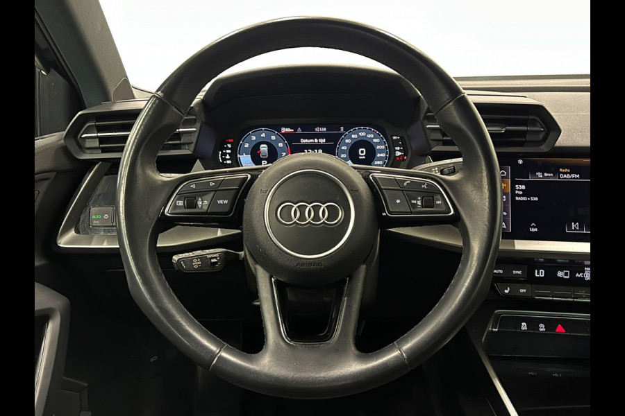 Audi A3 Sportback 30 TFSI Pro Line Airco ECC Carplay Navi PDC Achter Full LED Audi Sound Stoelverwarming Cruise Control