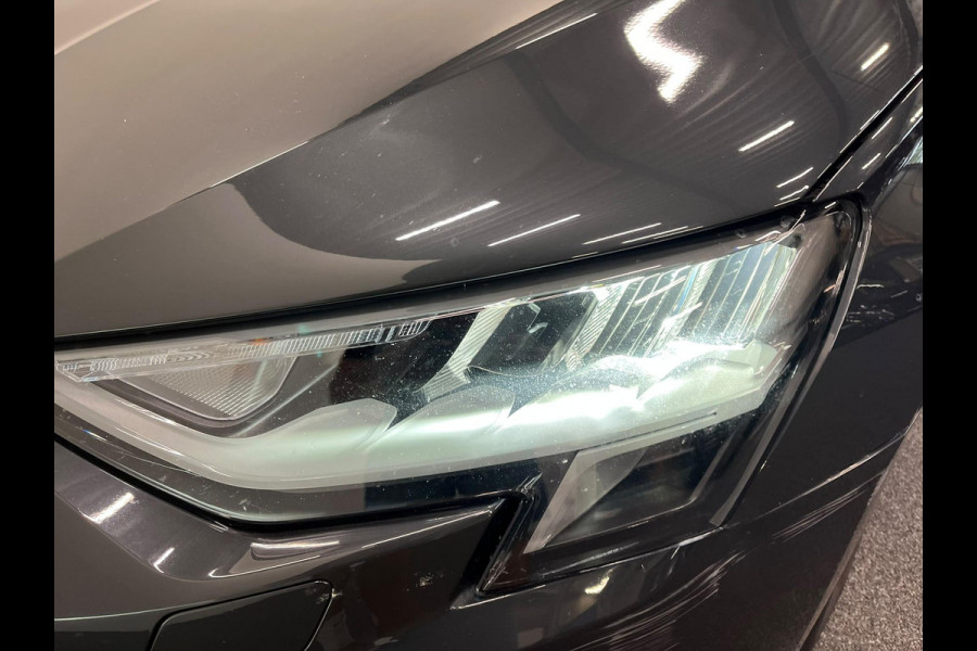 Audi A3 Sportback 30 TFSI Pro Line Airco ECC Carplay Navi PDC Achter Full LED Audi Sound Stoelverwarming Cruise Control
