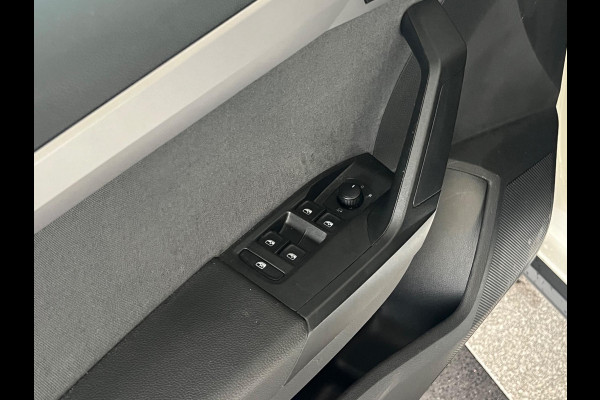 Seat Arona 1.0 TSI Style Business Intense Plus| PDC| CARPLAY