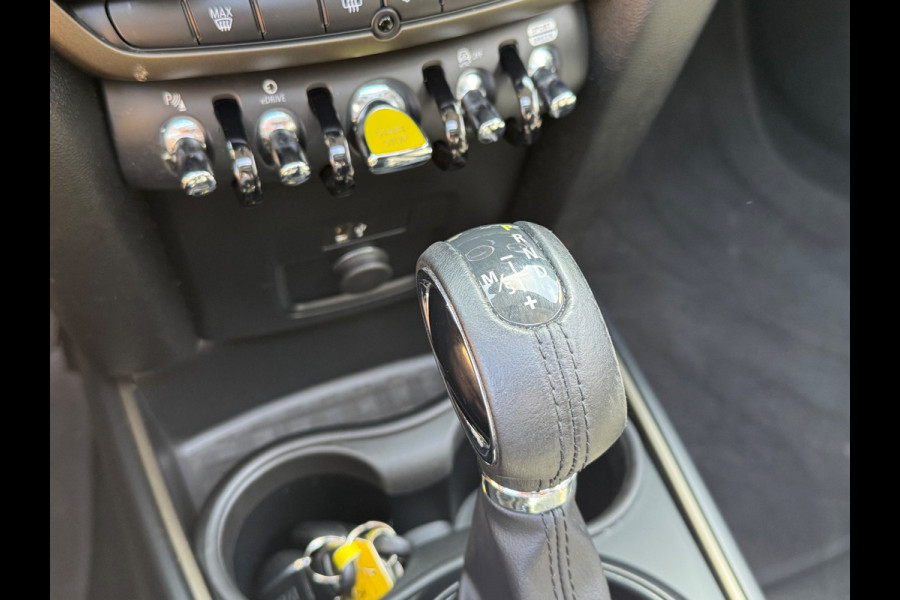 MINI Countryman 220PK HYBRID COOPER S E ALL4 CHILI SPORT LEDER/NAVI/CARPLAY/PANORAMADAK