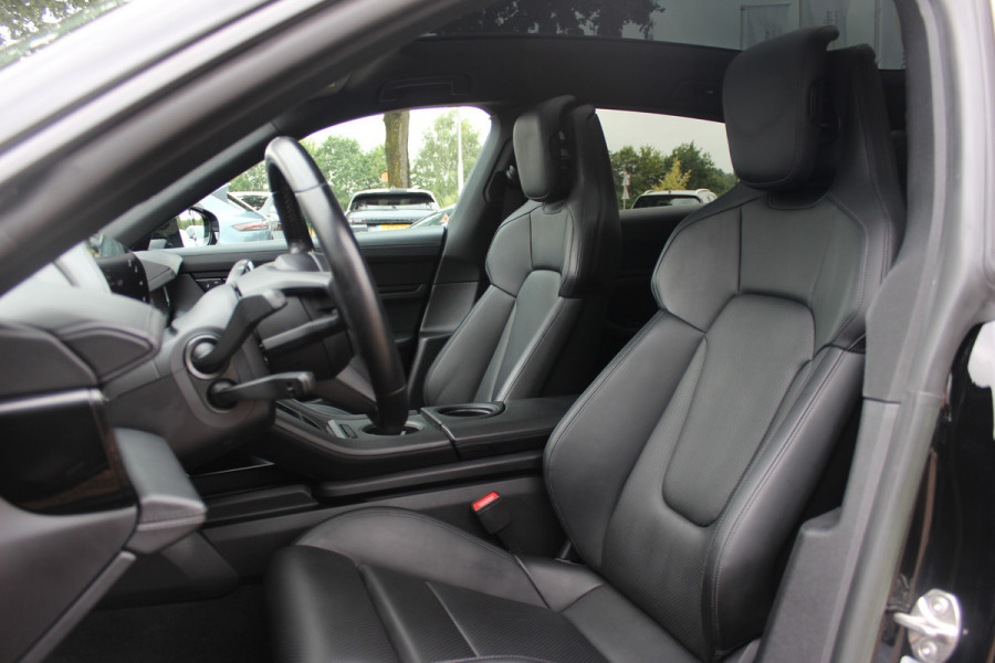 Porsche Taycan Sport Turismo 93 kWh / SoH 92,5% / Panoramadak / Camera / Passenger Display / Adaptieve Stoelen / Luchtvering / 21'' / Keyless / Sportchrono / CarPlay / Stoel+Stuurverwarming / Dodehoek / DAB / ACC / Warmtepomp