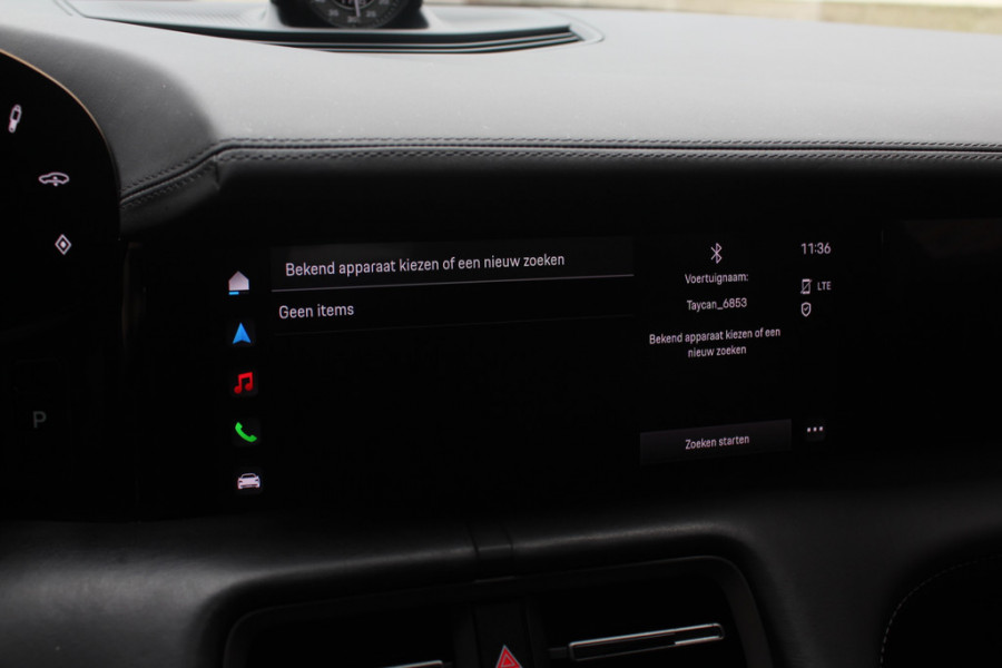 Porsche Taycan Sport Turismo 93 kWh / SoH 92,5% / Panoramadak / Camera / Passenger Display / Adaptieve Stoelen / Luchtvering / 21'' / Keyless / Sportchrono / CarPlay / Stoel+Stuurverwarming / Dodehoek / DAB / ACC / Warmtepomp