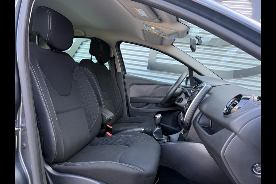 Renault Clio 0.9 TCe Limited 2e Eigenaar|Navi|Airco|Cruise|PDC|Elek ramen|Dealer onderhouden|N.A.P|APK tot 02-2027