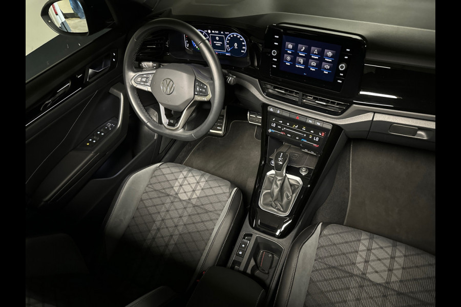 Volkswagen T-Roc 1.5 TSI R-Line Pano|IQ|Keyles|CarPlay|Sfeer