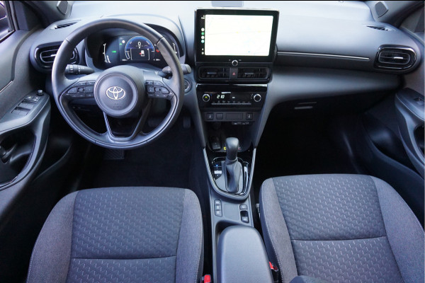 Toyota Yaris Cross 1.5 Hybrid adaptive cruise control | android auto / apple carplay