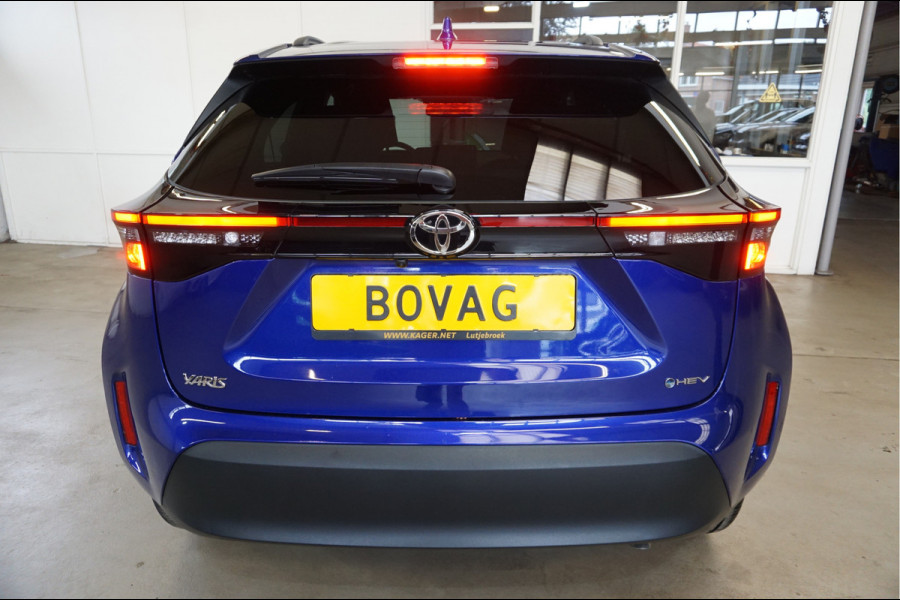 Toyota Yaris Cross 1.5 Hybrid adaptive cruise control | android auto / apple carplay
