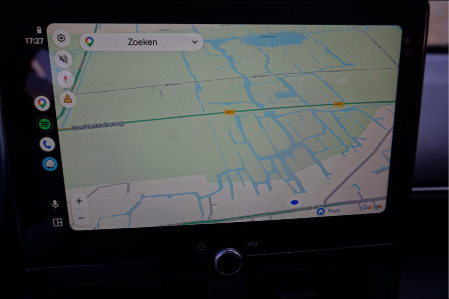 Toyota Yaris Cross 1.5 Hybrid adaptive cruise control | android auto / apple carplay